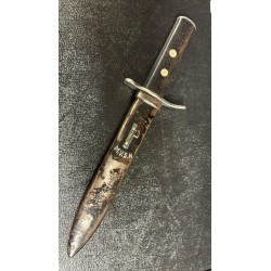 M35 dagger "CHI OSA VINCE" 4th Div CCNN 3 January with motto