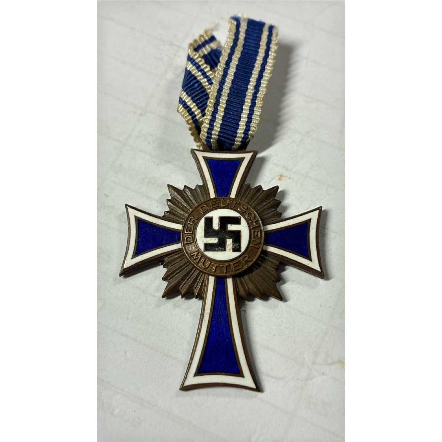 German Mother's Cross of Honor (Ehrenkreuz der deutschen Mutter)