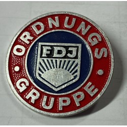 Vintage-Anstecknadel der paramilitärischen Ordnungsgruppe der FDJ (Freie Deutsche Jugend)