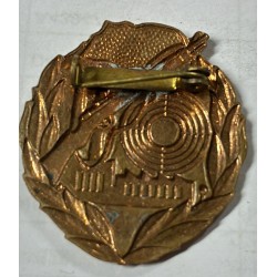 Distintivo di tiro della DDR (Germania Est) per i Gruppi di Combattimento della Classe Operaia.