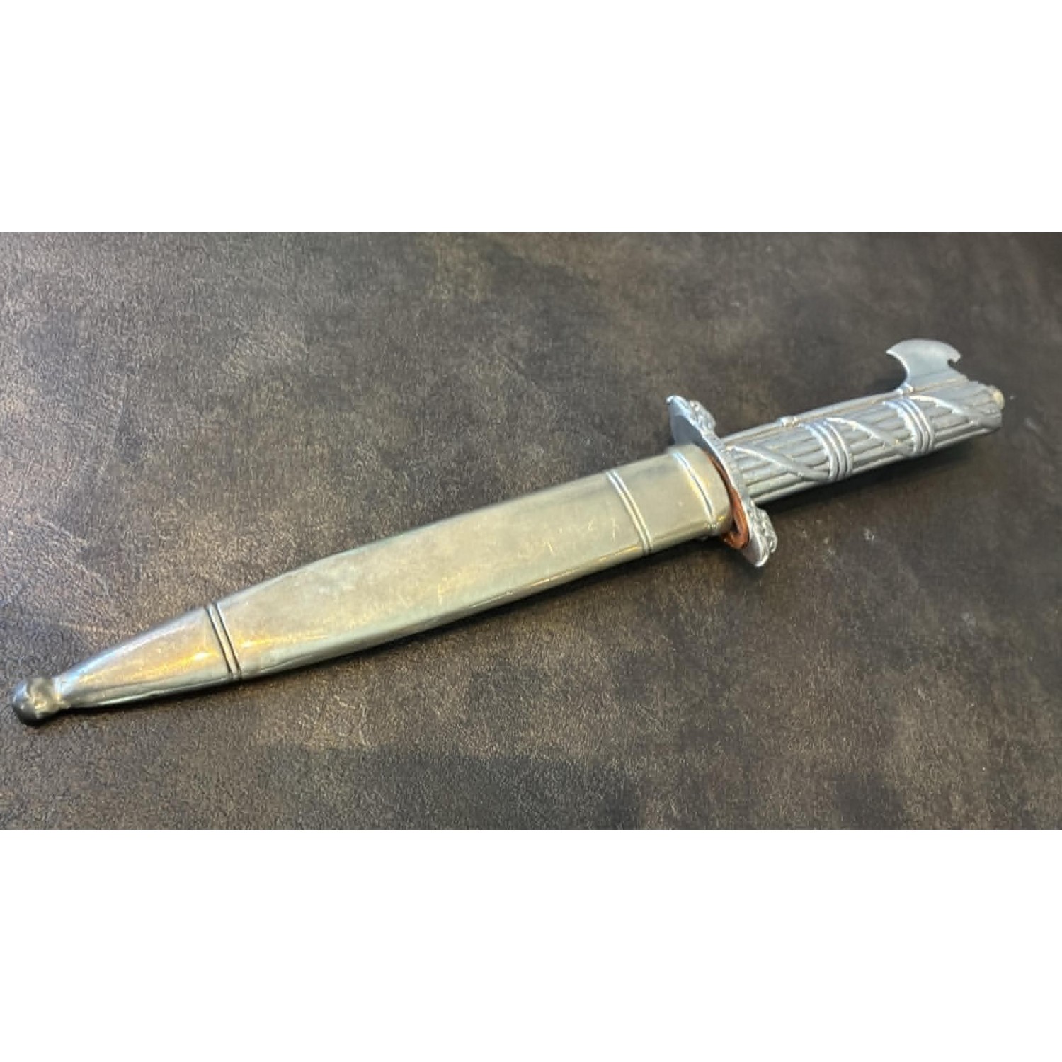 FIDELITER-Dolch, leichte Ausführung, Aluminiumgriff.