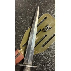 Very rare American OSS Fairbairn fighting dagger, in perfect condition
