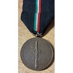 Medal "To the Benemeriti dell'Opera Nazionale Balilla," minted by the Royal Mint
