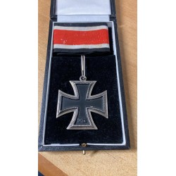 Ritter Kreuz Knight's Cross Mod.57 in box