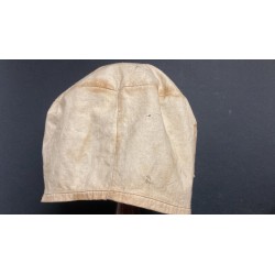 Field cloth for Officer's hat, Light Cavalry Schools/Outside Corps, with a cross in place of the number.