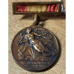medaglia "Medalla del Alzamiento y Victoria", decorazione spagnola commemorativa della Guerra Civile.
