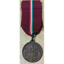 Ehrenmedaille für die Gefallenen der Italienischen Sozialrepublik, Mailand 1972