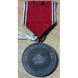 Medaille vom 13. März 1938 – Annexion Österreichs an das Reich, komplett mit Band
