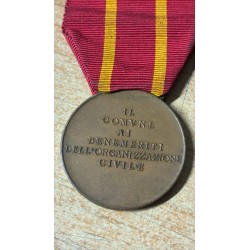 Rom, 24. Mai 1917. Die Stadtverwaltung verleiht die Münzmedaille an die verdienstvolle zivilgesellschaftliche Organisation.