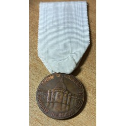 Medaglia Ai Benemeriti dei Treni Bianchi  UNITALSI 
Madonna di Loreto Lourdes