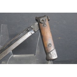 baionetta italiana per il MAB38A