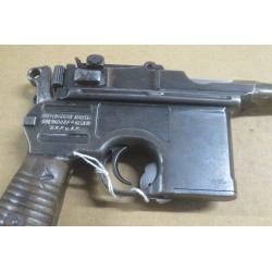 Pistola Mauser C96 in cal. 7.63 con banchi cinesi