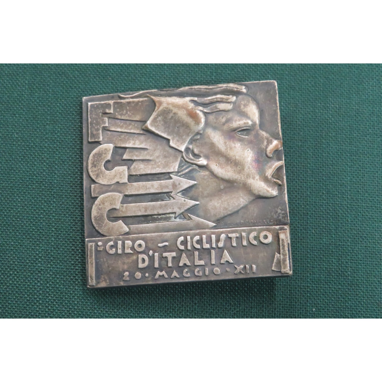 Sports badge Youth Combat Fascist Groups 1st Cycling Tour of Italy