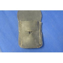 Taschetta in cuoio grigio verde per baionetta Carcano 1891