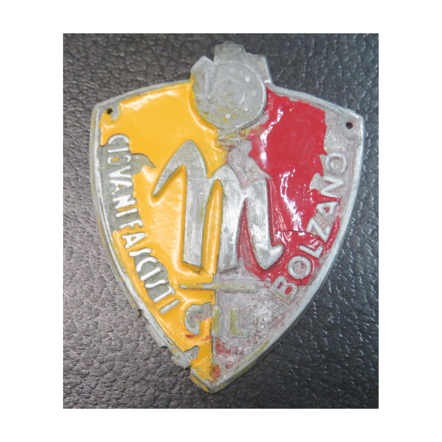 Arm shield YOUNG FASCISTS GIL Bologna, uncommon