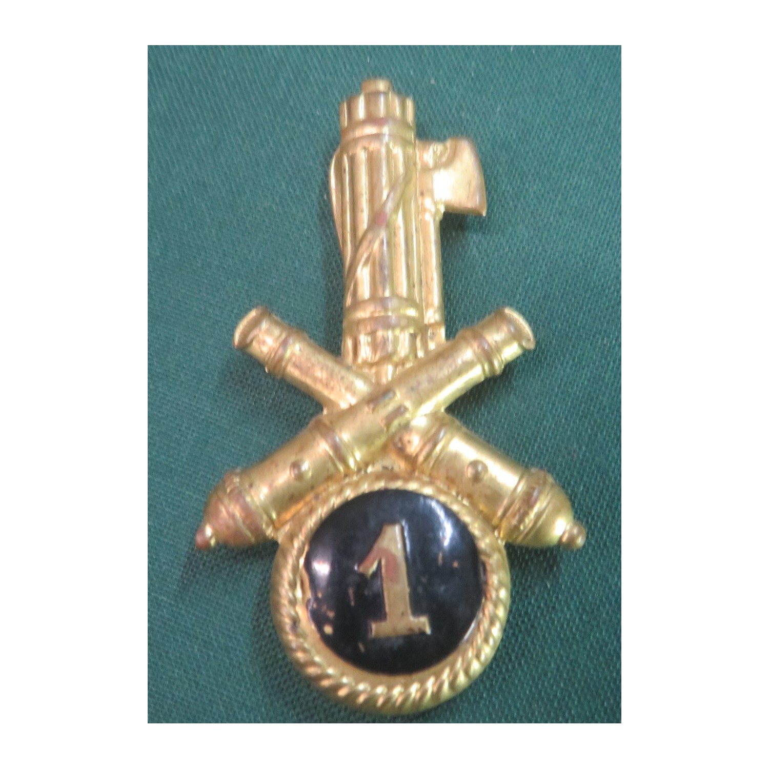 Fregio da berretto Artiglieria della Milizia 1a Legione