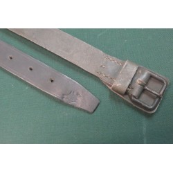 Sottogola originale italiano per elmetto M33 , marcato