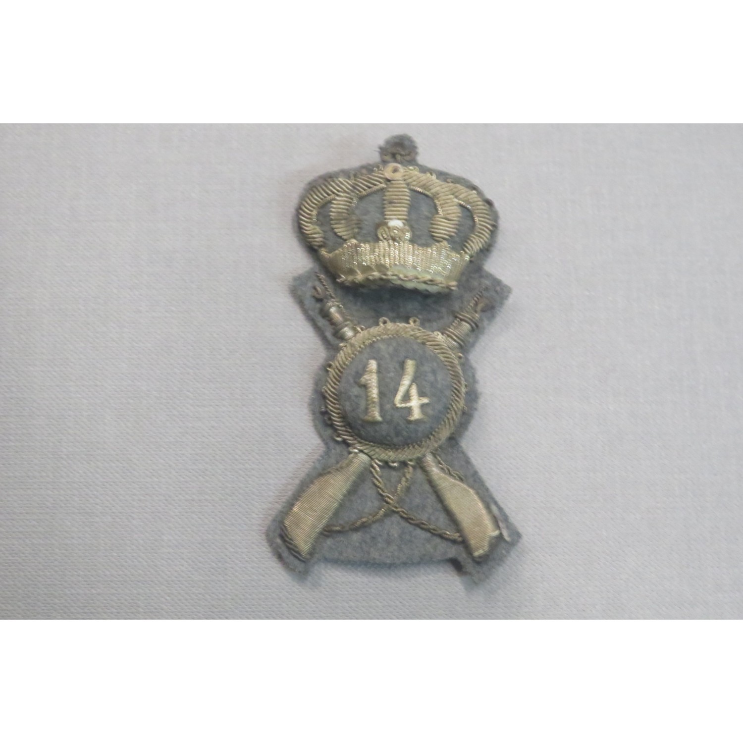 Hat front badge for headgear 14th Rgt Infantry "PINEROLO"