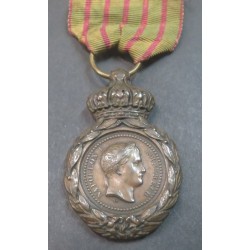 Medaglia Fedelissimi di Sant Elena periodo  Napoleone III