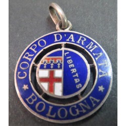 Medaglia bronzo dorato e smalti Corpo d Armata  Bologna