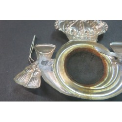 Raro fregio da colbacco per un ufficiale del 17° Rgt Cavalleggeri di "CASERTA"