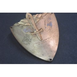 Arm shield of officer 27th Div.ne SILA, in bronze and enamel, slight chipping at the base of the number