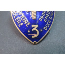 3rd Div.ne CELERE Principe Amedeo  officer's arm shield, in bronze and enamel