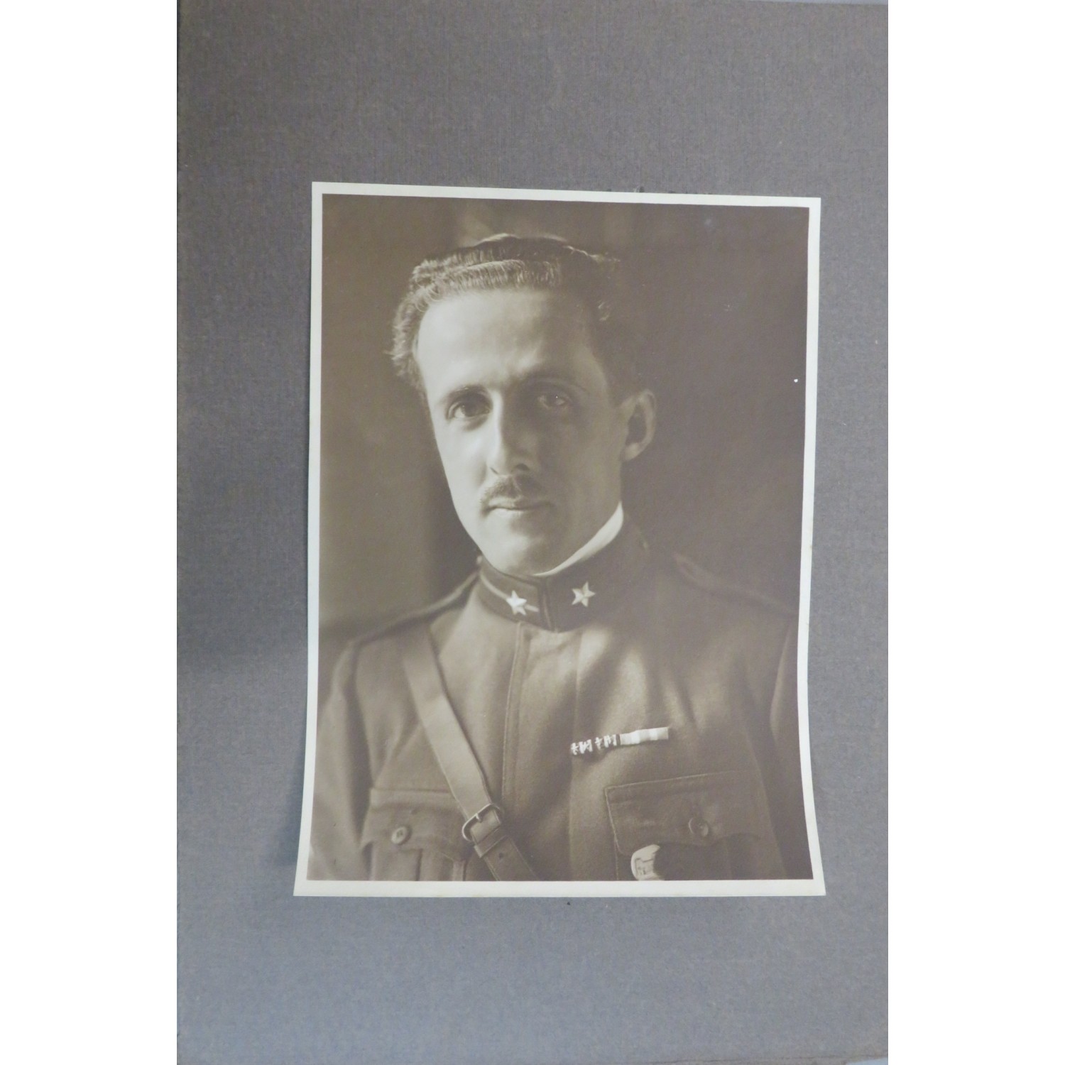 Portrait photo of Antonio Cesaretti, former officer during the 1st World War and then Brigadier General in 1943