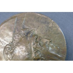 glese

antiquam medallion exquirite matrem ex urbe for orbem pugitus leonis