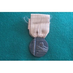 Medal Campaign of Africa 1935 1936 model Regia Zecca, vintage ribbon but not the official one