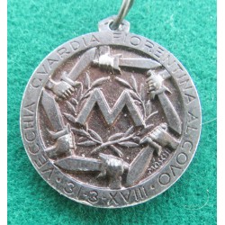 Medal in painted aluminium Vecchia Guardia Fiorentina Al Covo 1940