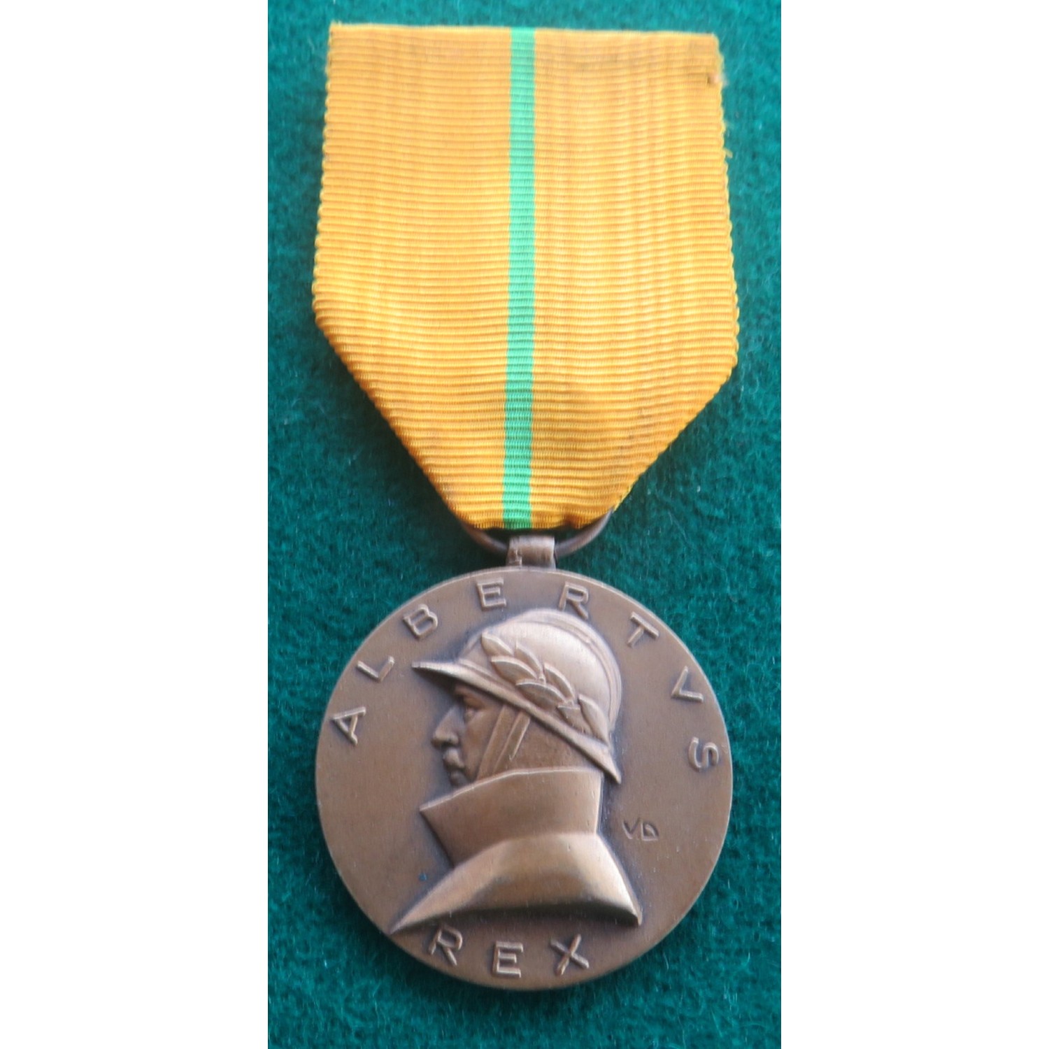 Belgian Commemorative Medal of the Reign of King Albert I 1909-1934