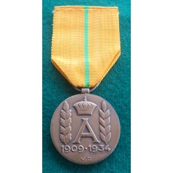 Belgian Commemorative Medal of the Reign of King Albert I 1909-1934