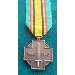 Medaglia a croce in bronzo Belgio Del Combattente Militare 1940  1945