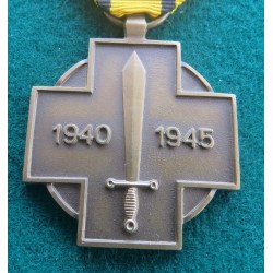 Medaglia a croce in bronzo Belgio Del Combattente Militare 1940  1945